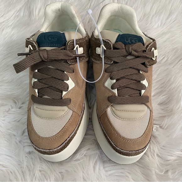 UGG Goldencrush Platform Sneaker Shoes | Size 8 - Picture 7 of 15